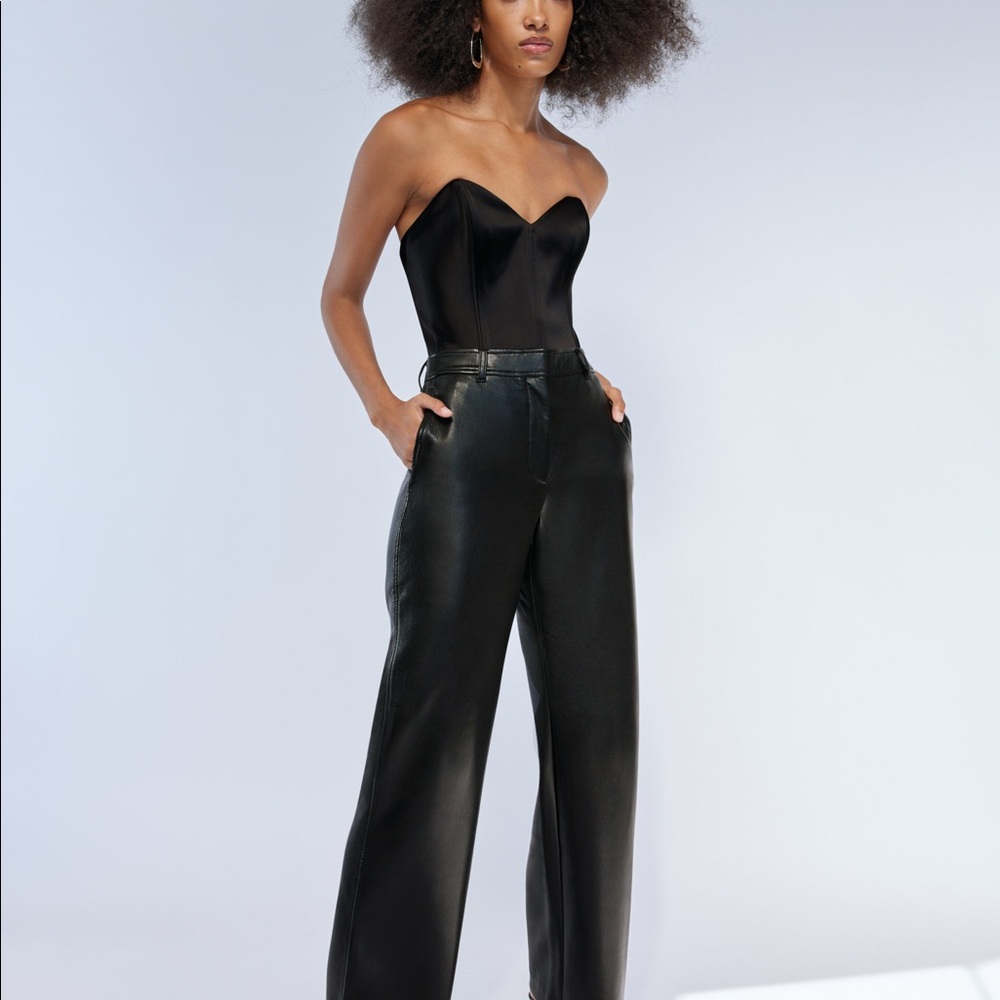 *SOLD* Babaton Blaze Bodysuit in black